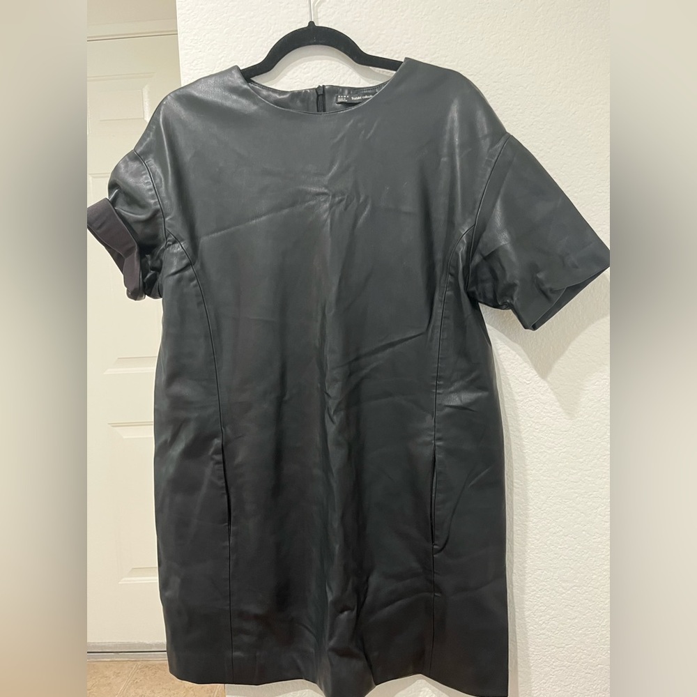 Zara Trafaluc Patent Leather Shift Dress Sz M